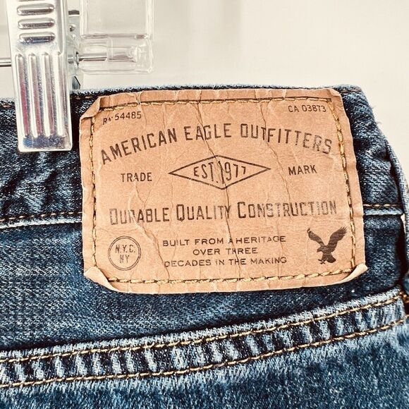 American Eagle Mens Blue Jeans Original Boot 36x32 Grunge Bleach Art - Picture 10 of 14